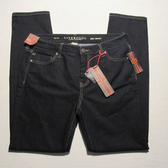Liverpool Jeans Company Denim - Liverpool Jeans 12/31 Abby Skinny Black New with Tags
